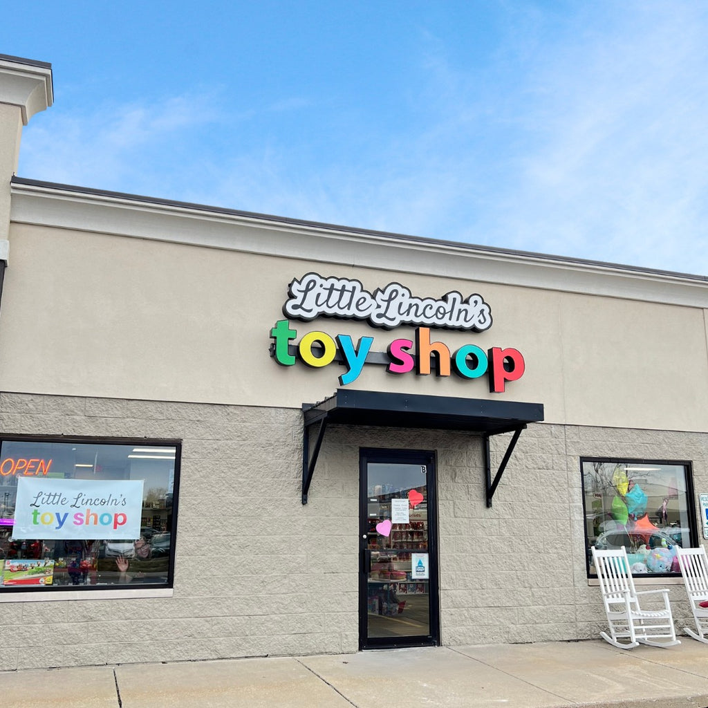 Exterior image of Little Lincoln's Toy Shop's new location in Springfield, Illinois