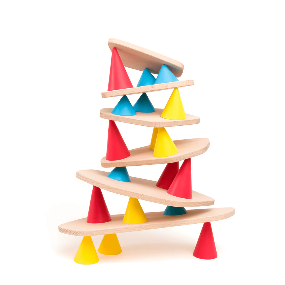 Image of Piks silicone cones and wooden boards stacked on top of each other